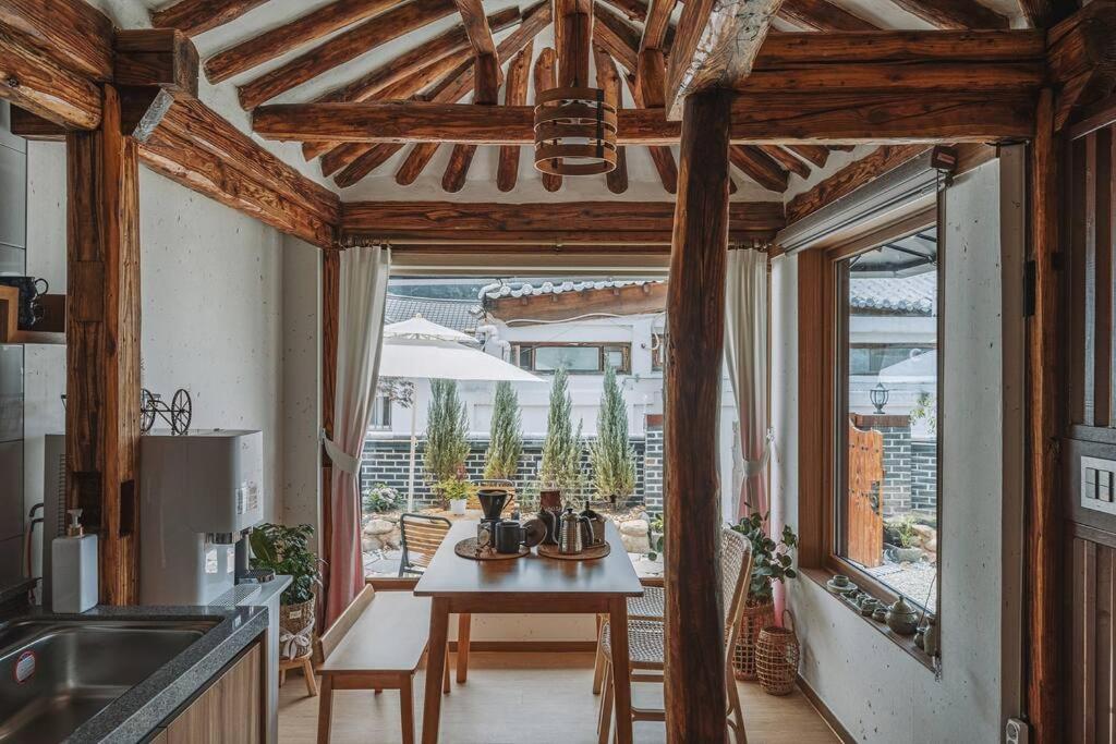 Hanokstay Haru Jeonju Extérieur photo