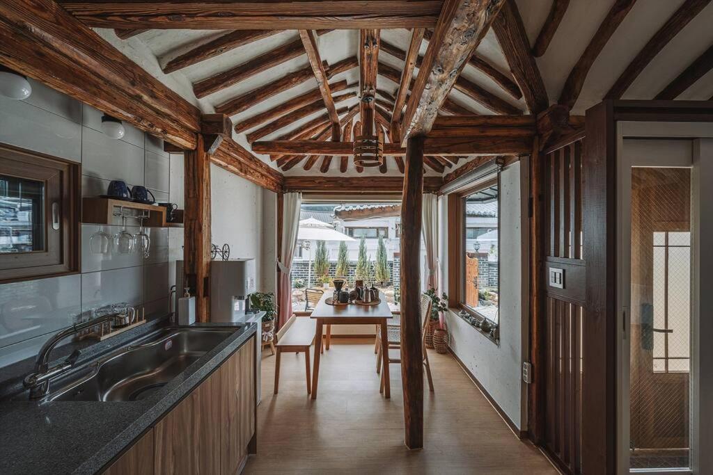 Hanokstay Haru Jeonju Extérieur photo